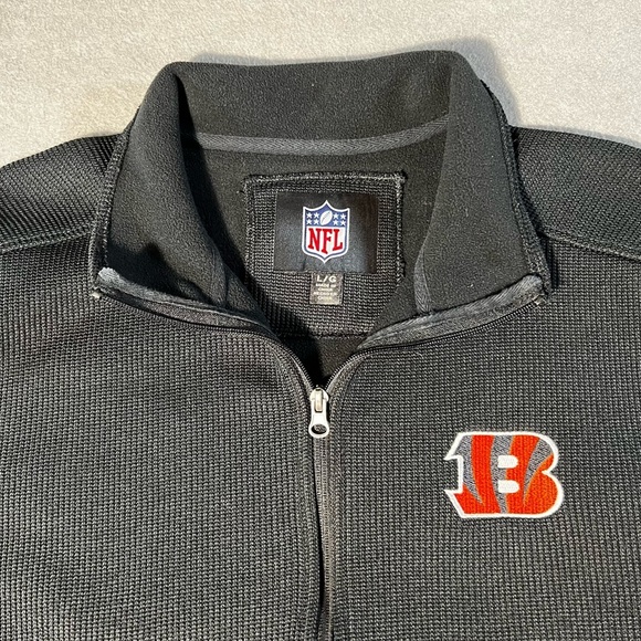 Cincinnati Bengals NFL Jacket Men’s Large Black Full Zip Textured Heavyweight - Picture 2 of 5